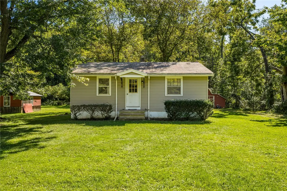 184 Berg Road, Ontario, NY 14519 - #1