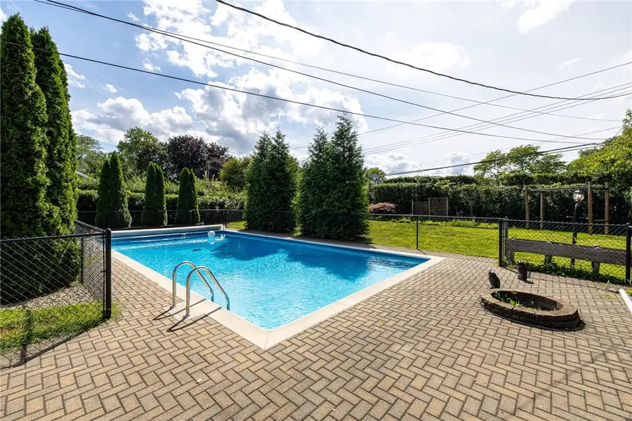 105 Pine Tree Lane, Rochester, NY 14617 - #3