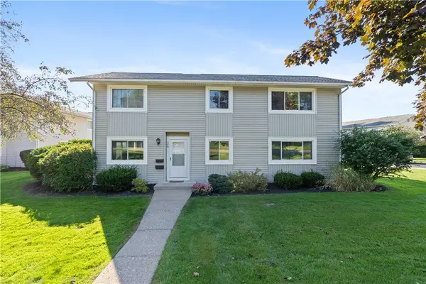 549 Eastbrooke Lane, Rochester, NY 14618