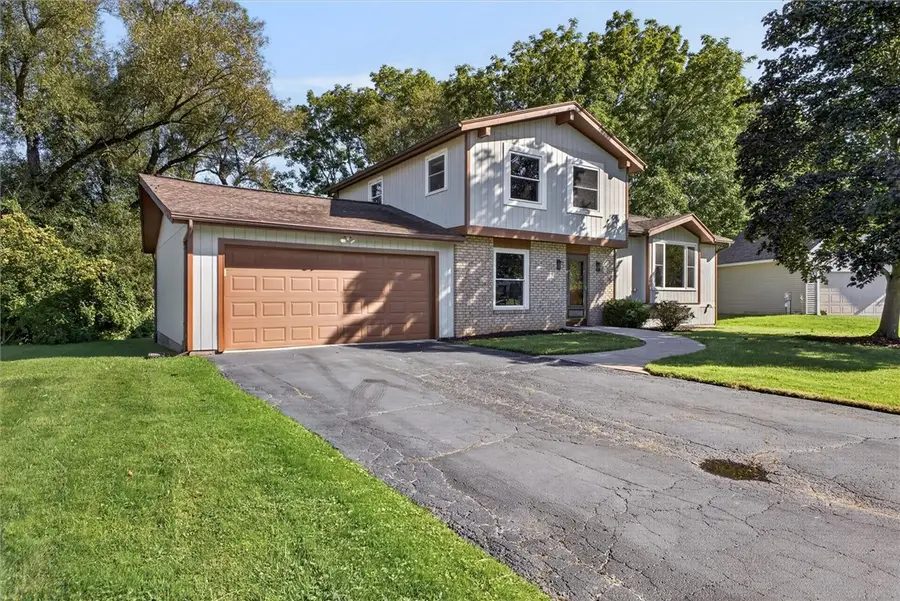 205 Kinmont Drive, Rochester, NY 14612 - #2