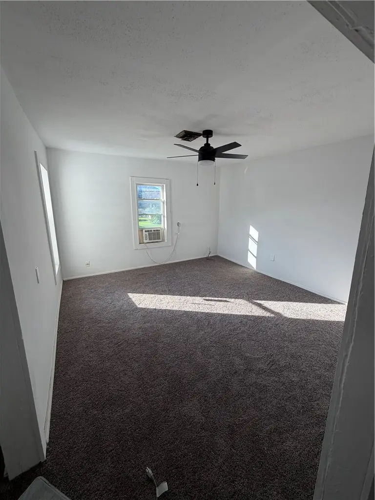 411 Dewitt Avenue, Elmira, NY 14901 - #2
