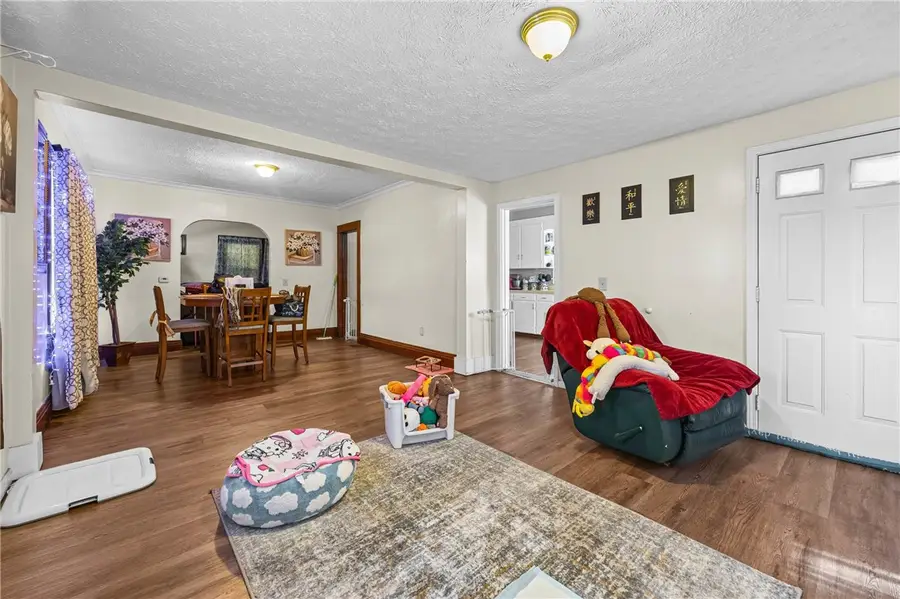 35 Malling Drive, Rochester, NY 14621 - #3