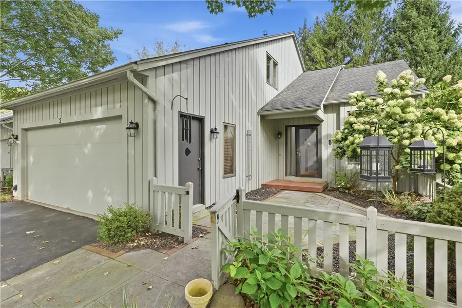 5 Hill Creek Road, Penfield, NY 14625 - #3