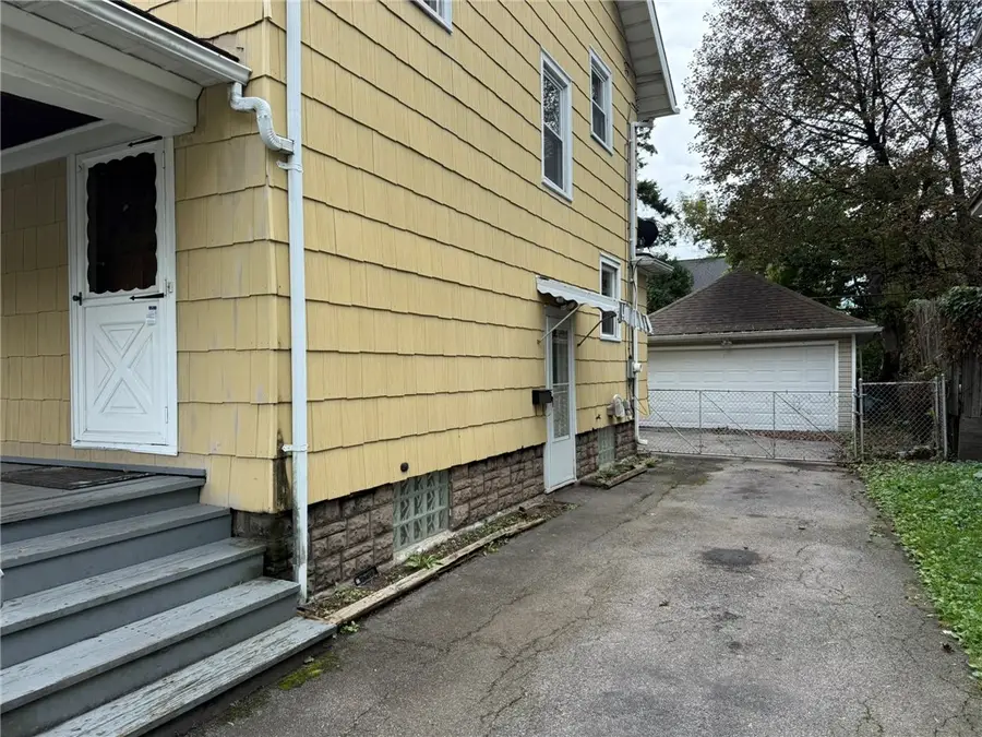 707 Parsells Avenue, Rochester, NY 14609 - #2