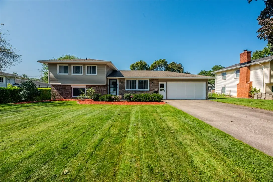 585 Meadowbriar Road, Rochester, NY 14616 - #1