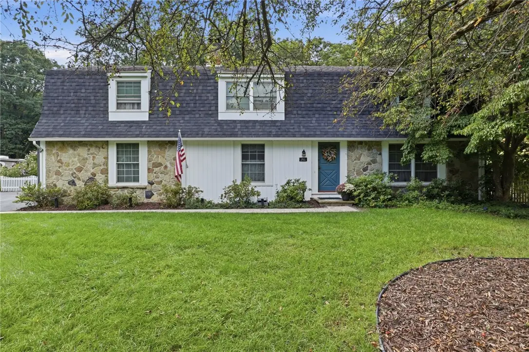 263 East Street, Pittsford, NY 14534 - #1