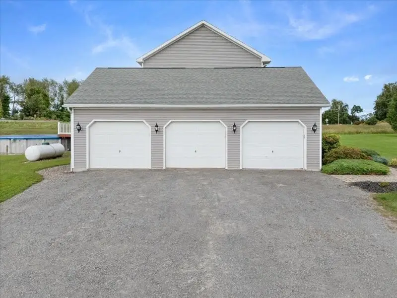7721 Bear Swamp Road, Williamson, NY 14589 - #3