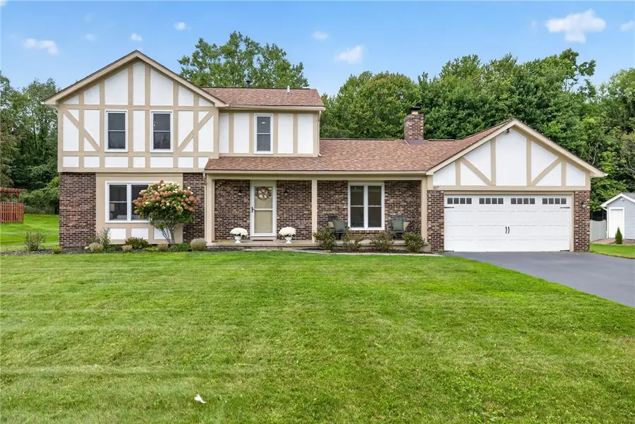 517 Sherborne Road, Webster, NY 14580 - #2