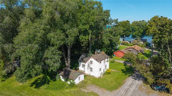 7721 Park Avenue, Ontario, NY 14519