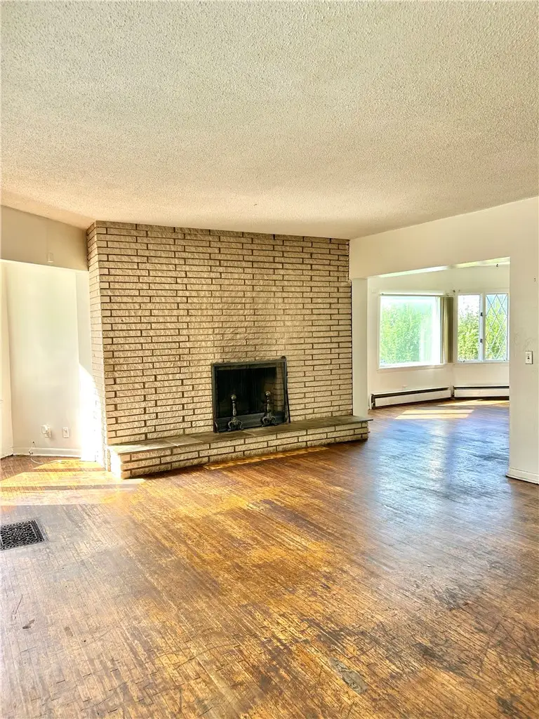 32 Lakeview Park, Rochester, NY 14613 - #3