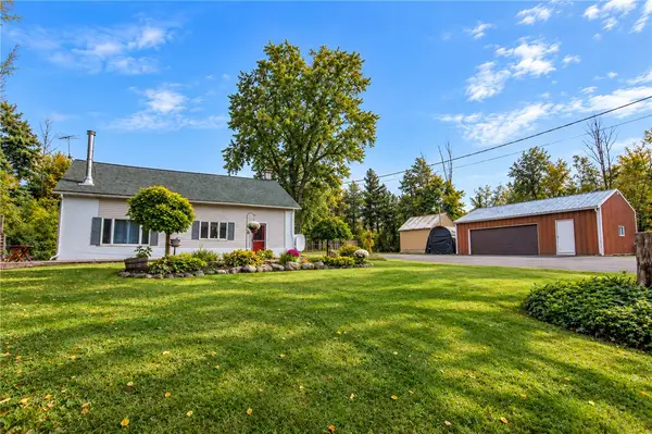 4942 Steurrys Rd, Marion, NY 14505
