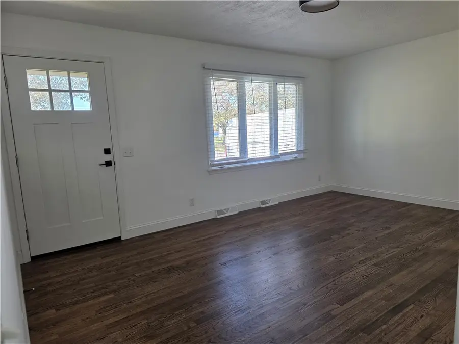180 Duxbury Road, Rochester, NY 14626 - #2