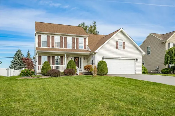 5152 Overlook Ln, Canandaigua, NY 14424