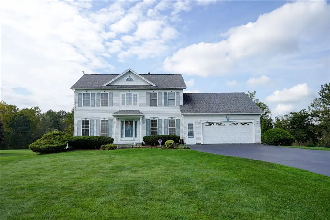 125 Sagewood Dr, Spencerport, NY 14559 - #1