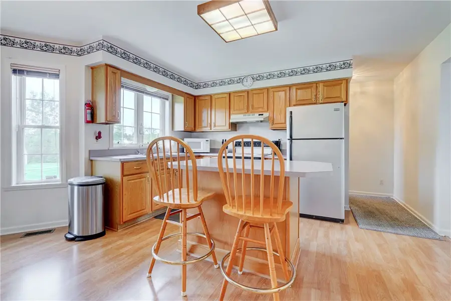 125 Sagewood Dr, Spencerport, NY 14559 - #3