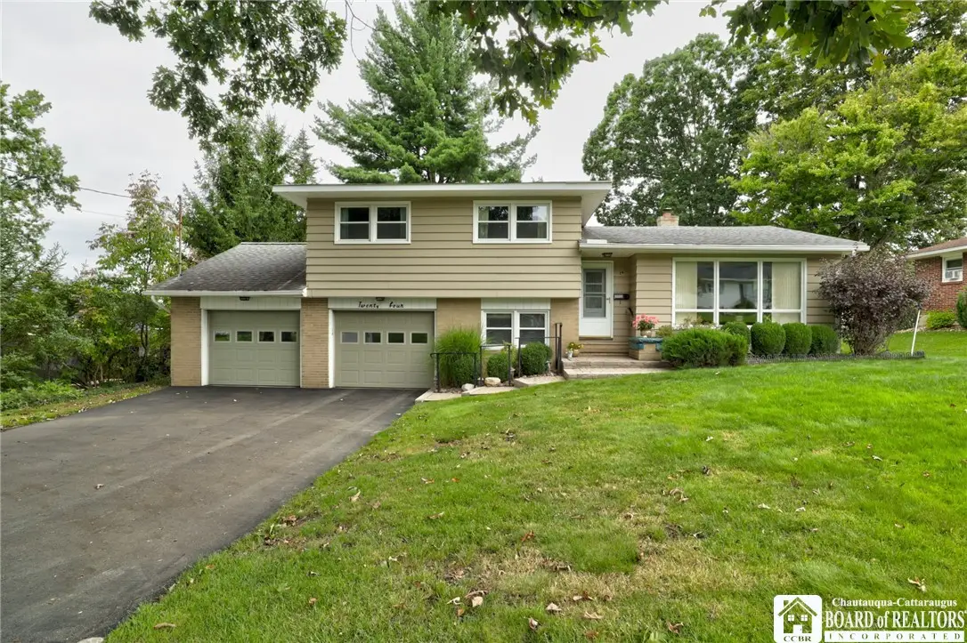 24 Hilldale Avenue, Jamestown, NY 14701 - #1