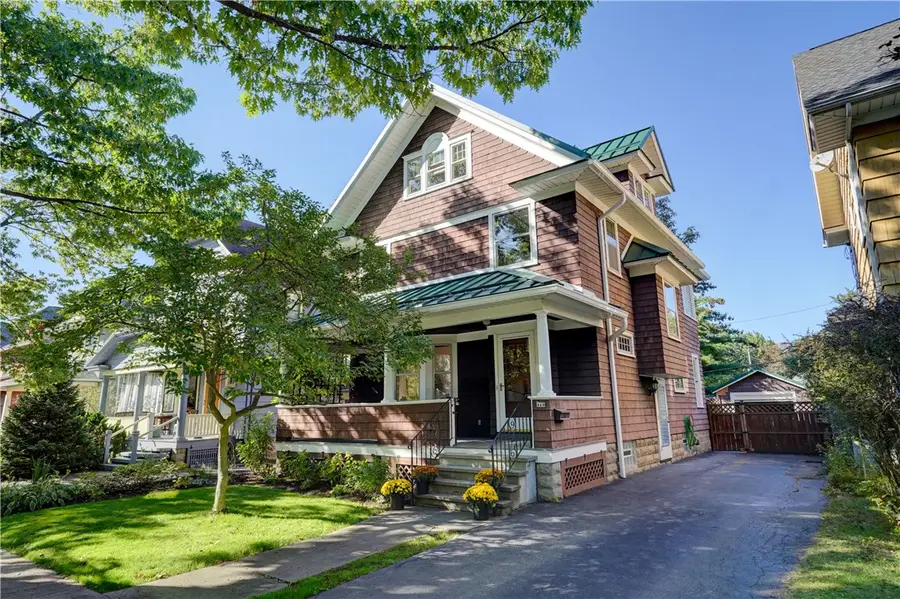 310 Mulberry Street, Rochester, NY 14620 - #2