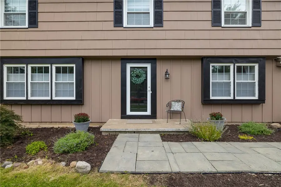 23 Lookout View Road, Fairport, NY 14450 - #3