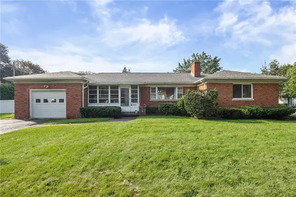 5 Woodale Drive, Rochester, NY 14616