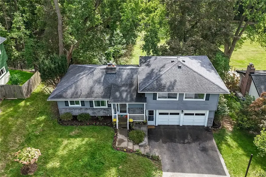 112 Burrows Hills Drive, Rochester, NY 14625 - #3
