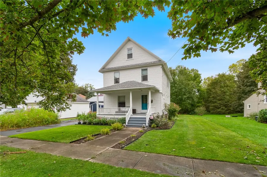 106 Charlotte Street, Newark, NY 14513 - #2