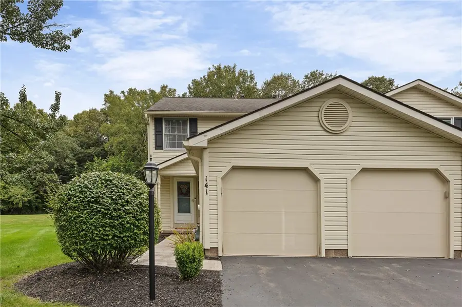 141 Courtshire Lane, Penfield, NY 14526 - #3