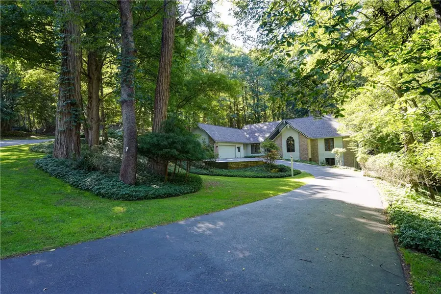 28 Park Forest Drive, Pittsford, NY 14534 - #2