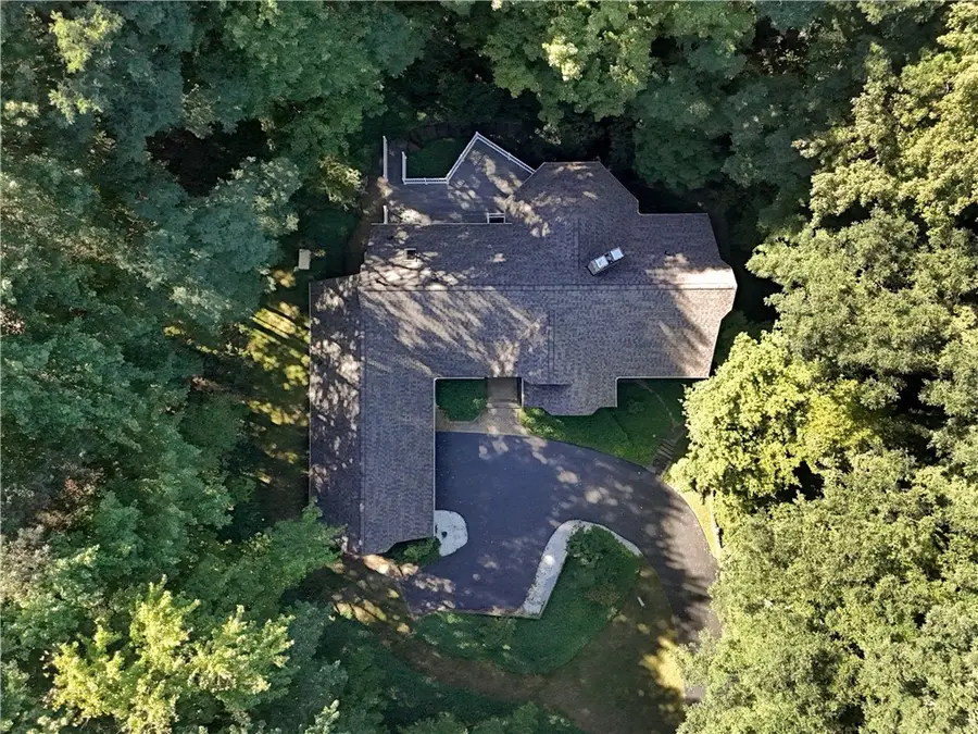 28 Park Forest Drive, Pittsford, NY 14534 - #3