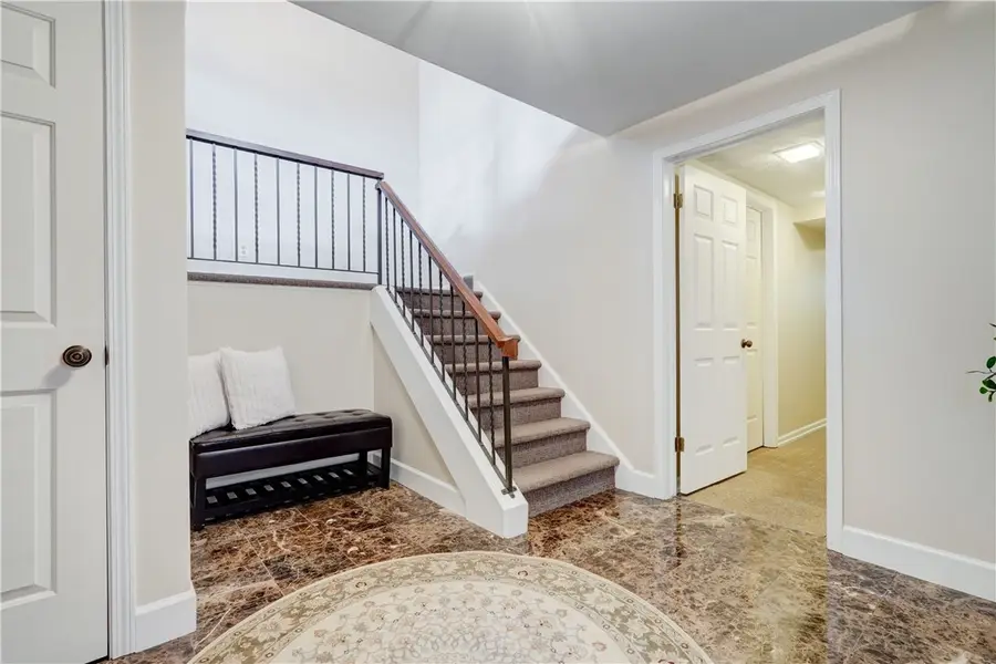 85 Huxley, Fairport, NY 14450 - #2