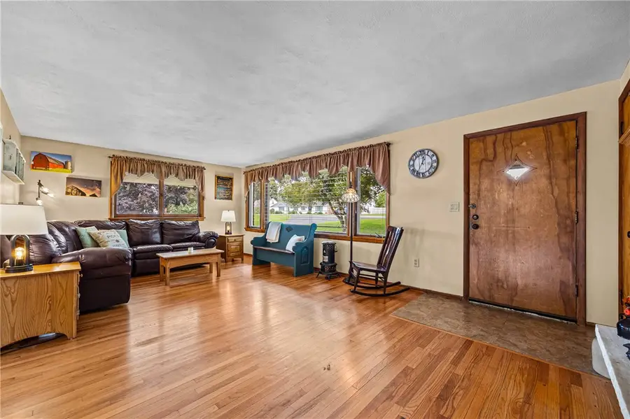 189 Ridge Road, Ontario, NY 14519 - #2