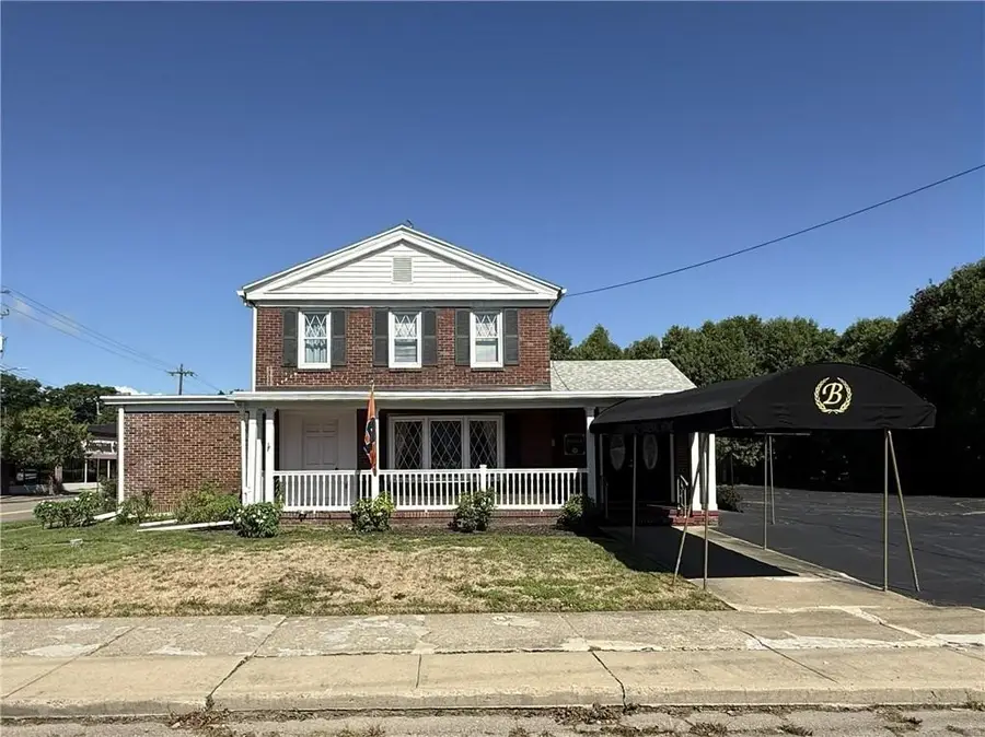 640 W Gray Street #1, Elmira, NY 14905 - #2