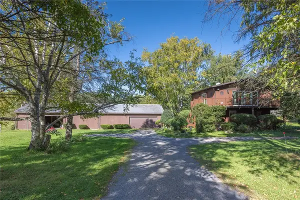 5770 Smith Road, Canandaigua, NY 14424