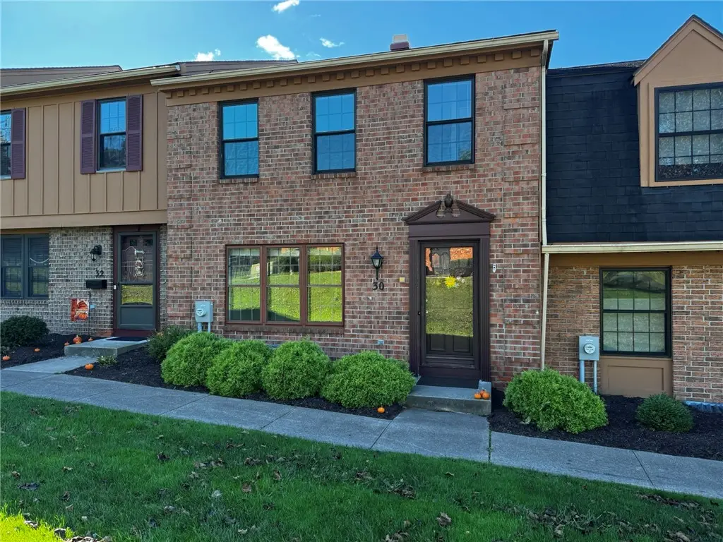 30 Dunbridge Hts, Fairport, NY 14450 - #1
