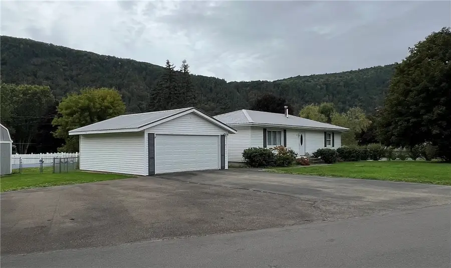 29 Sunset Circle, Elmira, NY 14903 - #3