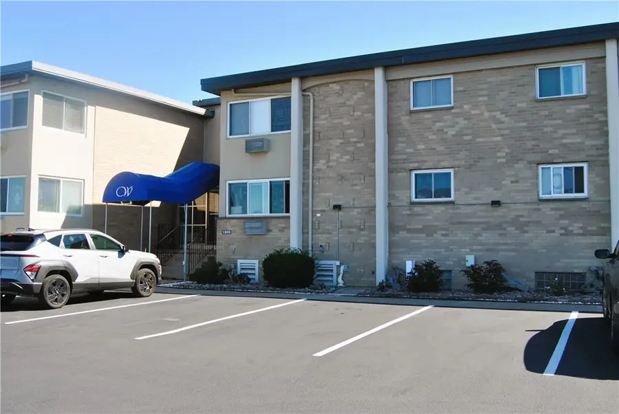 1301 Westage At The Harbor Drive, Rochester, NY 14617 - #3