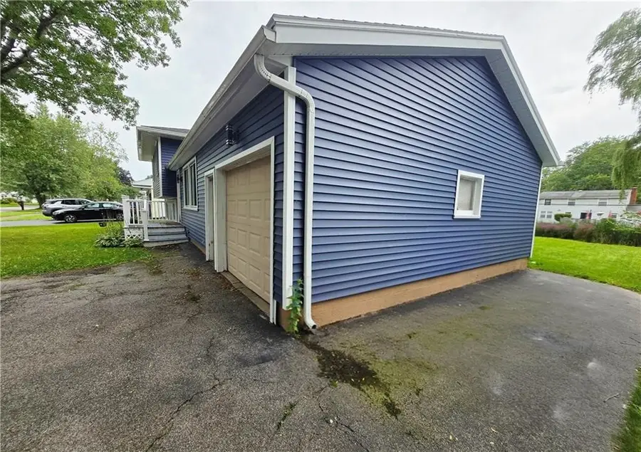 3 Currier Lane, Rochester, NY 14624 - #2