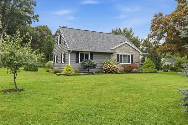 7 Madera Drive, Rochester, NY 14624