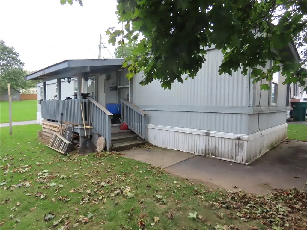 5 Mobile Parkway, Newark, NY 14513 - #1