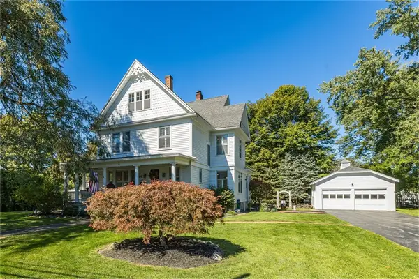 54 East Street, Honeoye Falls, NY 14472