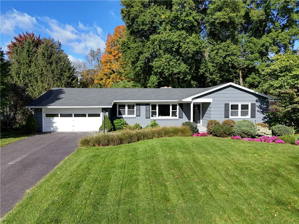 33 Stony Brook Lane, Fairport, NY 14450 - #1