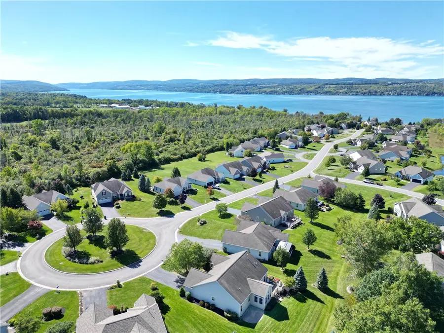 4172 Angela Way, Canandaigua, NY 14424 - #3