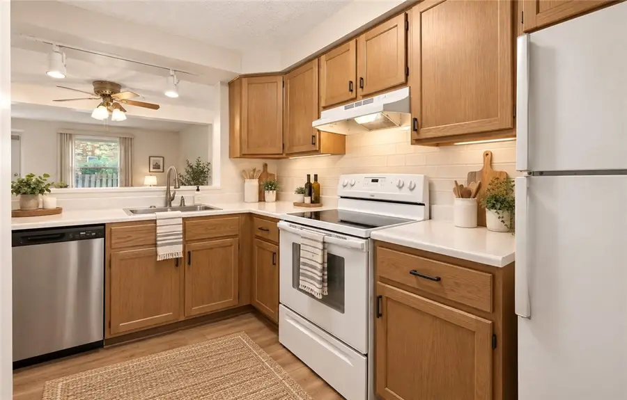 1330 Emerson Street #B, Rochester, NY 14606 - #3