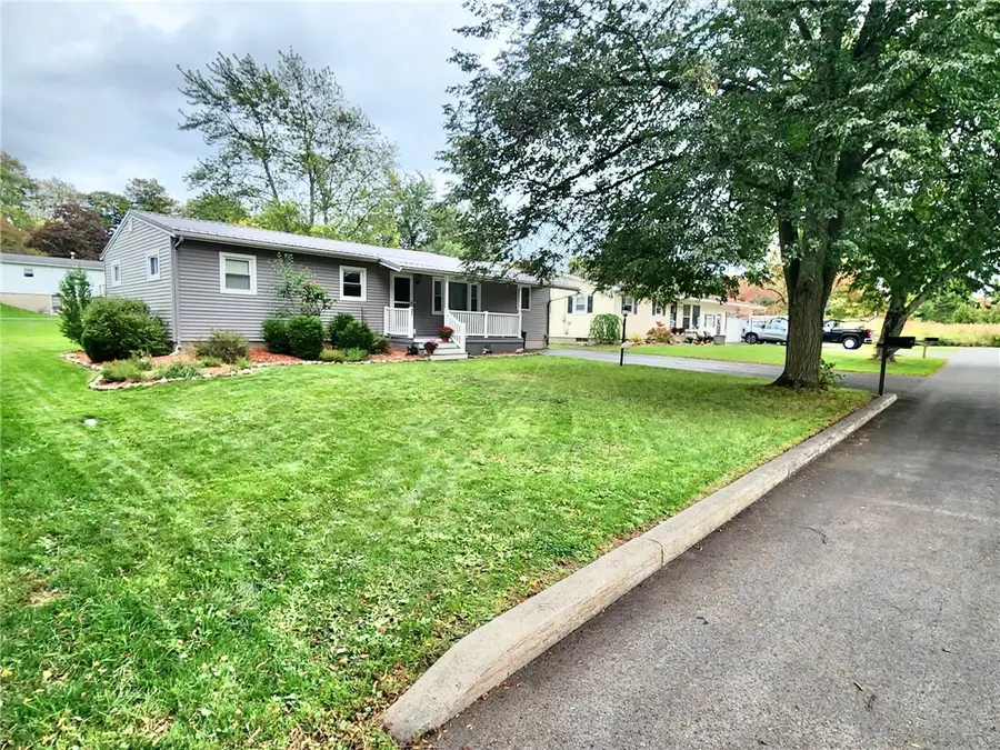 32 Meadowbrook Drive, Auburn, NY 13021 - #2