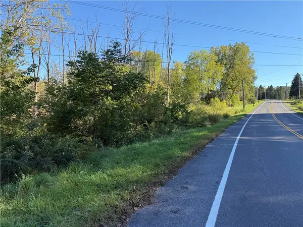 3570 W Walworth Road, Macedon, NY 14502