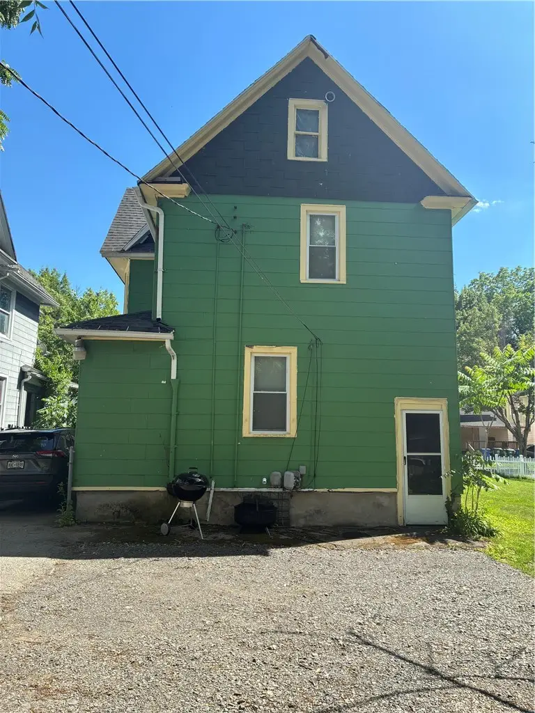 8-12 Arnett Boulevard #8, Rochester, NY 14611 - #3