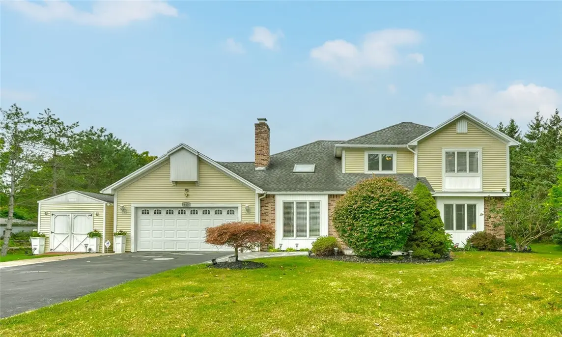 645 Webster Road, Webster, NY 14580 - #1