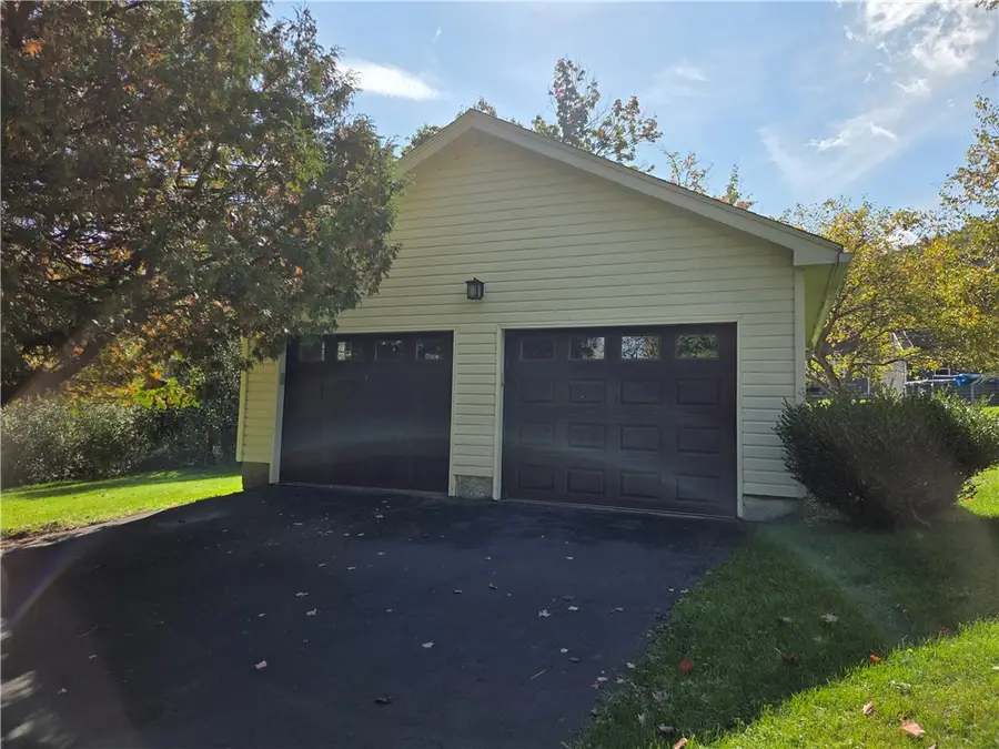 321 W 19th Street, Elmira, NY 14903 - #2