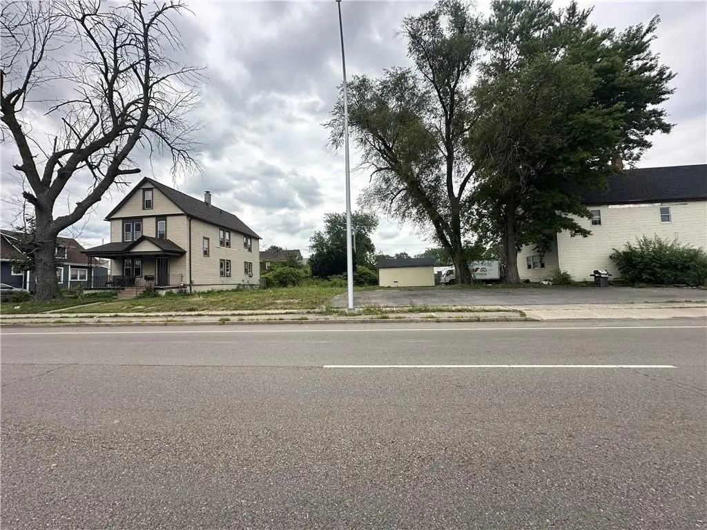 417 Bailey Avenue, Buffalo, NY 14210 - #1