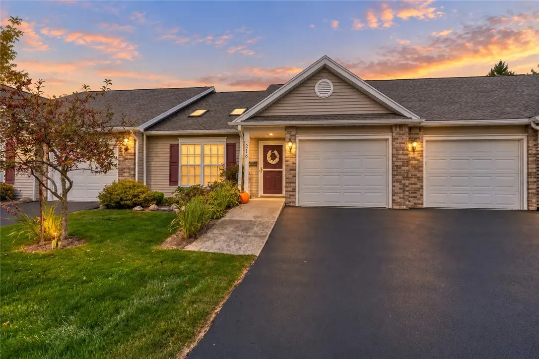 218 Rayfield Circle, Webster, NY 14580 - #1