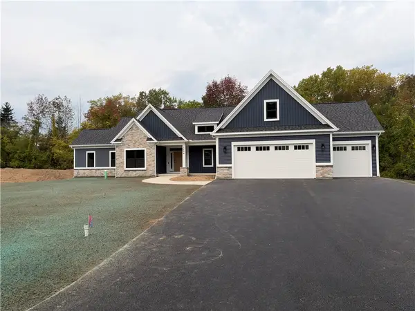 1204 Lake Point Drive, Webster, NY 14580